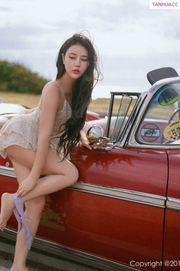 汤曼玲 玛鲁娜 [XIUREN]高清写真图 2019.04.08 Manuela玛鲁娜第43张图片